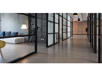 Bureaux de 180m² en location à Orange Vaucluse
