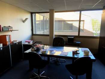 A louer bureaux de 913,96m² à Foulayronnes