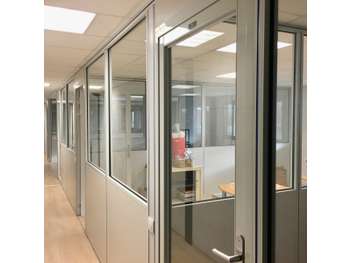 A louer bureaux de 140m² proche d'Amiens à Glisy