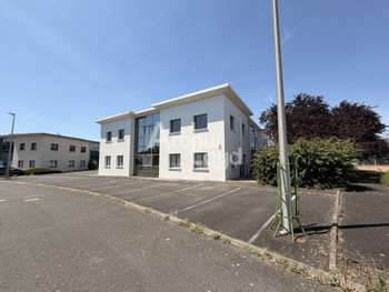 Bureaux 116m² à louer à Jaunay Clan Marigny