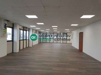 A louer bureaux 210m² R+1 à La Chapelle sur Erdre