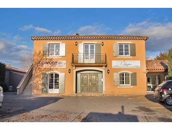 À louer bureaux de 12m² à L'Isle sur la Sorgue