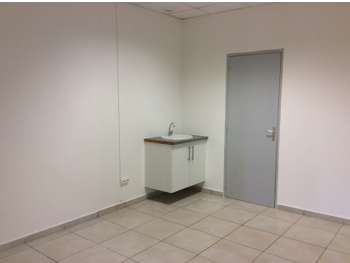 Loue cabinet médical de 20m² à l'entrée de Kourou