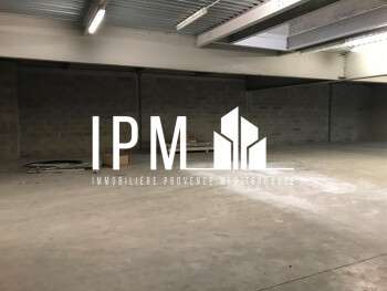 A louer entrepôt 374 m² Aubagne ZI des Paluds