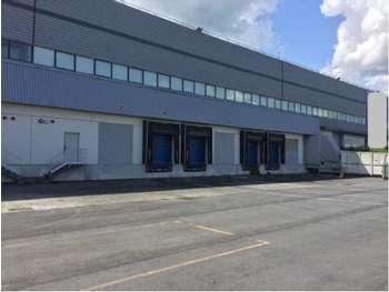 À louer entrepôt 12000m² au Plessis-Belleville