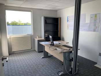Local d'activité 1313m² à louer ZI de Beaucouzé