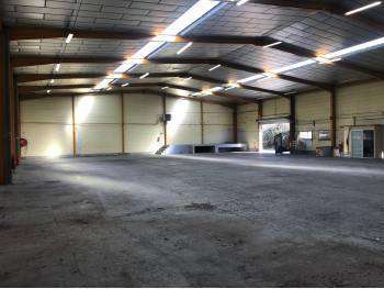 Loue local 1750m² en empl n°1 aux Pennes Mirabeau