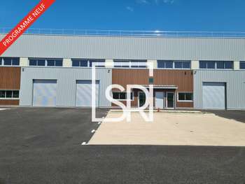 Local d'activité 3068m² à louer Cournon d'Auvergne