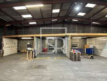 Location local d'activité 935m² à Aubière KM Lancé