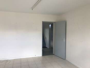 Loue local d'activité excellent état 230m² Angers