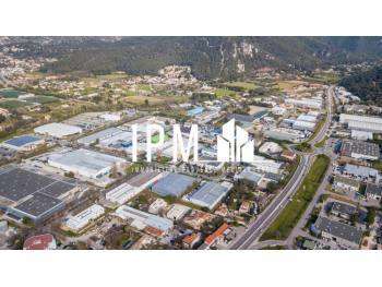 A louer local d'activités 7143m² à Aubagne Paluds