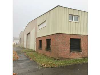 Loue local d'activités 2 286m² proche d'Amiens