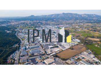 A louer local commercial 1151m² Aubagne 13400