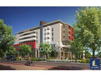 A louer local commercial 325m² Nice Saint Isidore