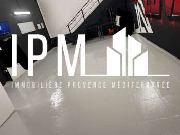A louer local d'activité de 76m² Aubagne 13400