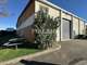 Locaux et bureaux 1131m² divisibles à Décines