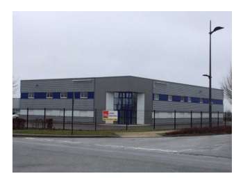 À louer locaux d'activités 1561m² à Saint-Quentin
