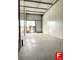 A louer locaux commerciaux de 85m² en za Sartilly