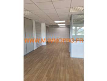 Loue 284m² de bureaux Le Cannet proche Castorama