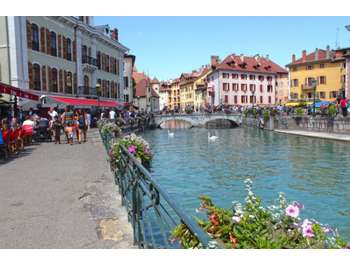 Vente brasserie Lic IV de 300m² centre Annecy