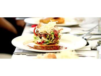 Vente belle brasserie d'angle lic IV à Courbevoie