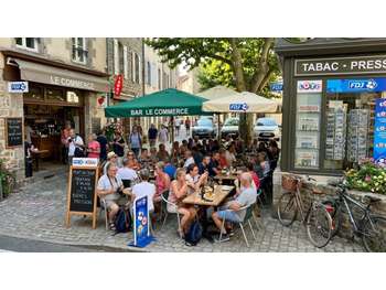 A vendre bar tabac presse FDJ à 40 min Courpière