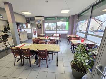 Vente bar PMU licence 4 en rue commerçante Doubs
