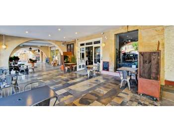 Vente restaurant bar au centre de Mirande