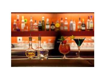 AV bar à cocktails belle notoriété à Nantes centre