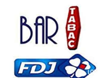 Bar à Nîmes