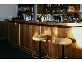 AV bar licence 4 à Paris 75011  Rue de la soif