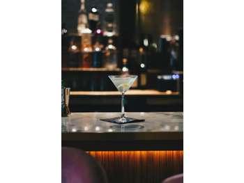 Vente FDC bar à cocktails à Paris dans le Marais
