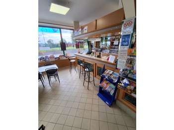 Vente bar tabac FDJ restaurant en Centre Manche