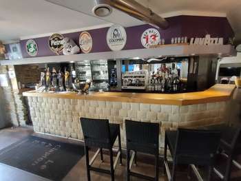 AV bar restaurant excellent emplacement Sud Manche
