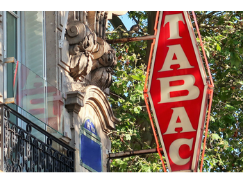 AV bar tabac loto centre ville grand logement 36