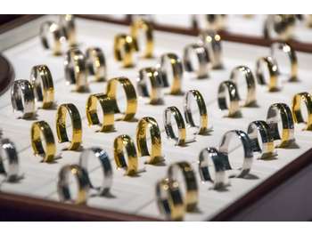 Vente bijouterie en galerie marchande St Grégoire