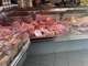 Vente boucherie charcuterie rue commerçante Paris
