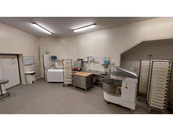 Cède boulangerie pâtisserie à 45mn Toulouse centre