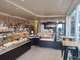 Boulangerie dans le centre-ville d'Oraison 04
