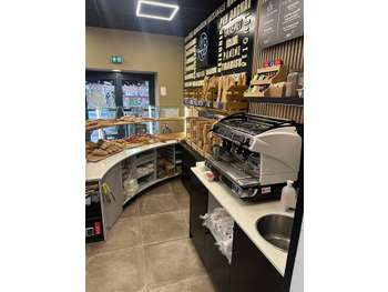 A voir superbe boulangerie sur la Côte d'Azur 06