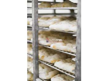 BOULANGERIE-PATISSERIE-SNACKING EMPLACEMENT N°1
