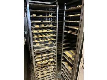 Boulangerie à vendre Est-BdR Potentiel et parking
