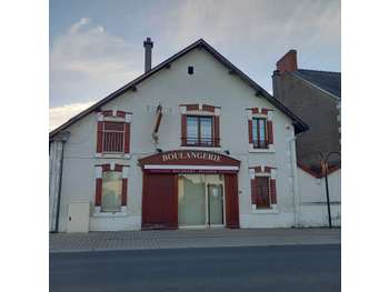 A vendre murs + fonds boulangerie dans le Cher
