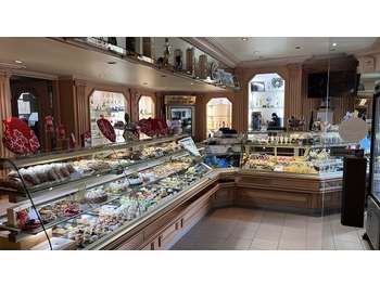 AV pâtisserie centre ville prox mer Corse du Sud