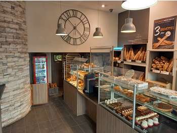 AV boulangerie super emplacement proche marché 38