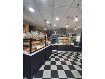 AV 2 boulangeries avec aucun travaux à prévoir 89