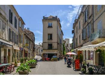 Vente brasserie PMU FDJ quartier agréable d'Arles
