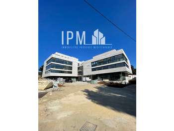 A vendre bureaux 116m² en étage à La Seyne sur Mer