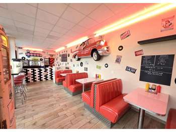 Vente snack concept 'diner usa' clé en main à Avon