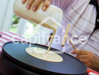 A vendre crêperie restaurant VAE à Jonzac empl N°1